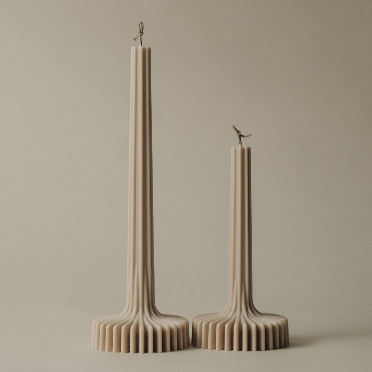 LAWA Set of 2 Vase Candle - LAWA Candles Official Imagery - 1