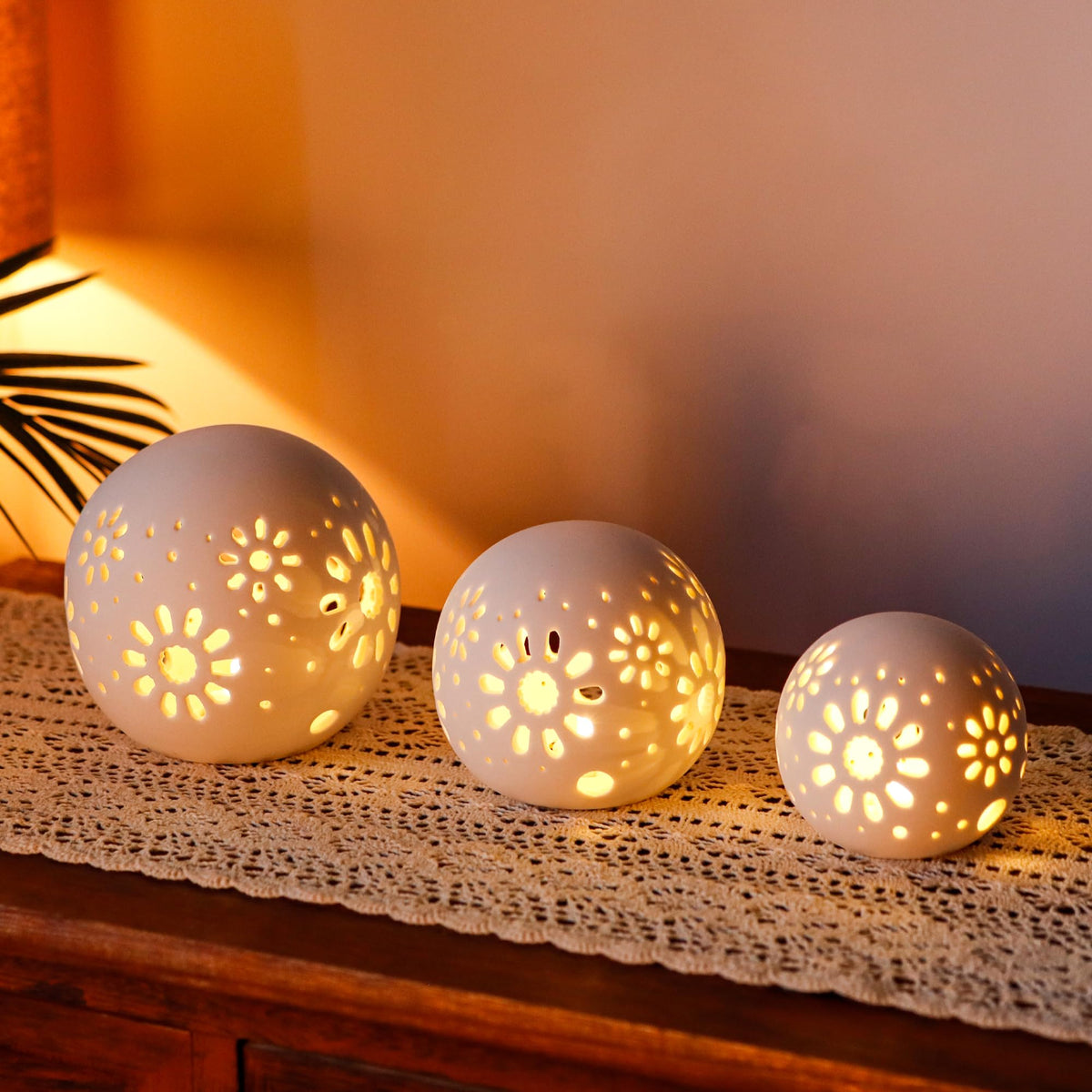 JHY DESIGN Set of 3 Ceramic Decorative Lamp 5 H Battery - JHY DESIGN Official Imagery - 4