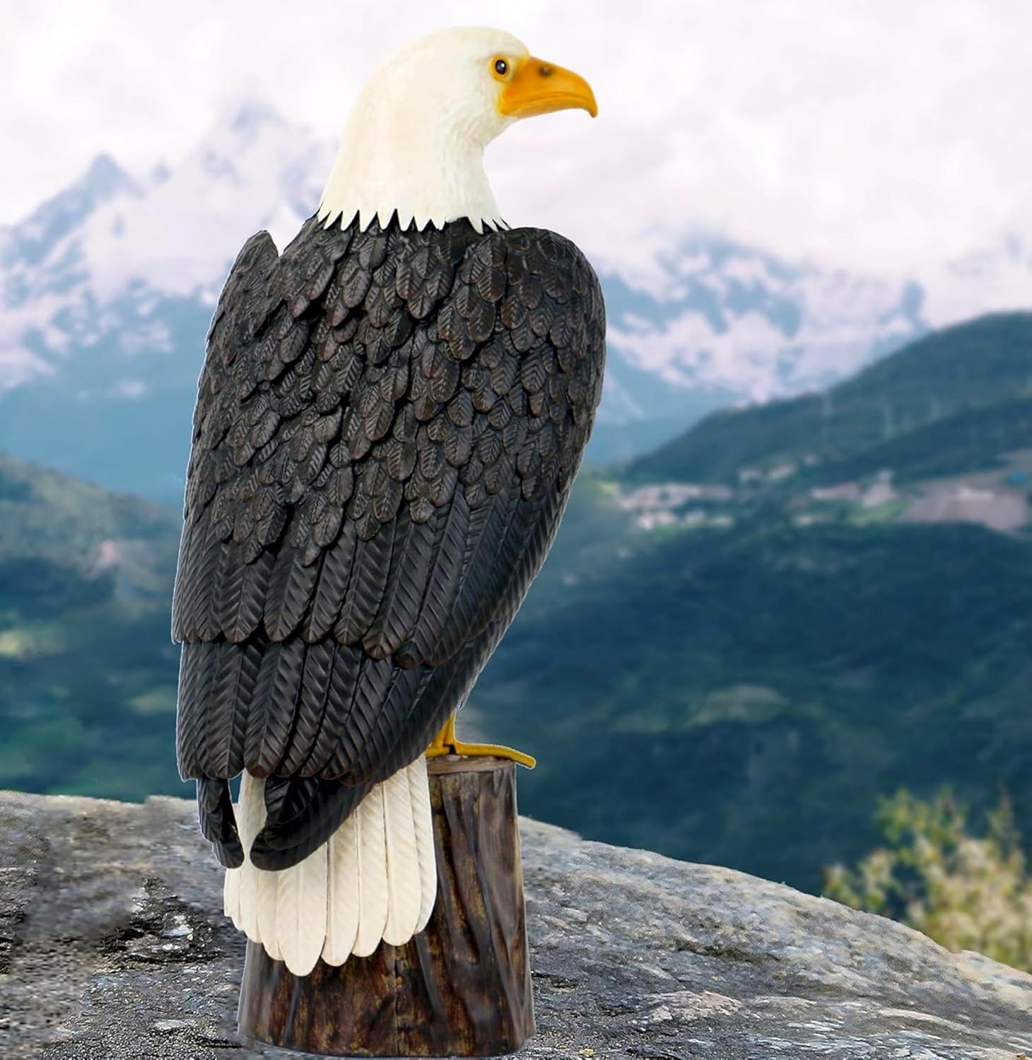 Chisheen Bald Eagle outdoor metal yard art sculpture for garden, lawn, and patio decor, featuring detailed eagle design in metal.