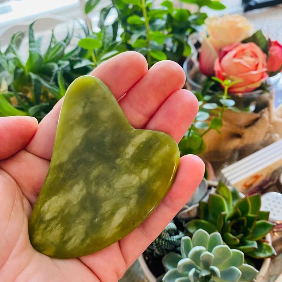 100 Authentic Jade Roller and Gua Sha Set for face I Derma - LAVÔNNÉ Official Imagery - 5