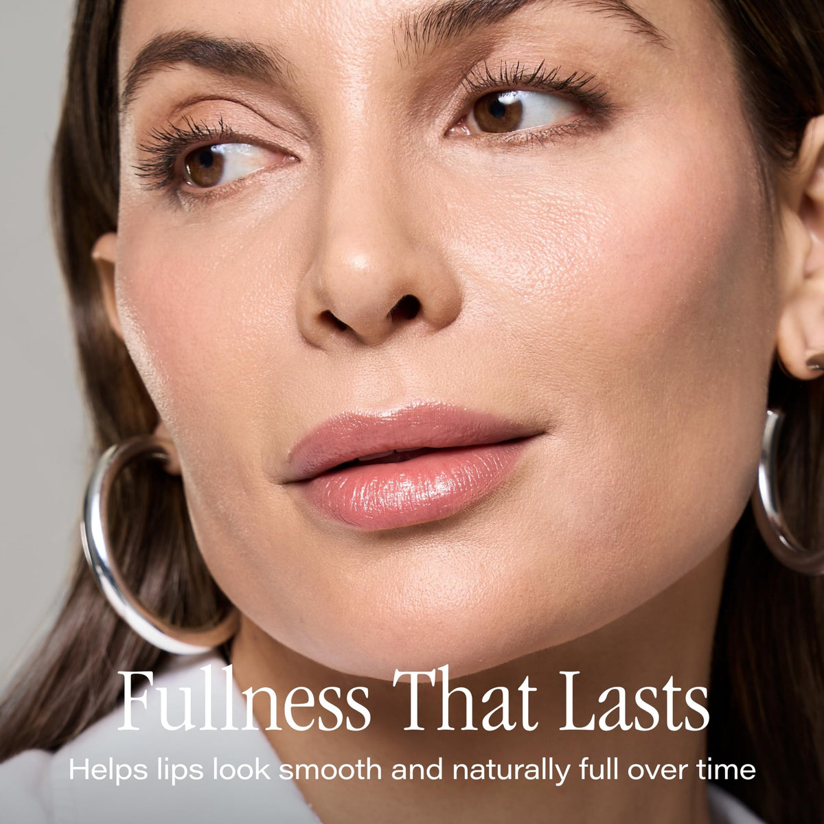 SKINN Lip Amplifying Serum Lip6X with Peptides - SKINN Official Imagery - 3