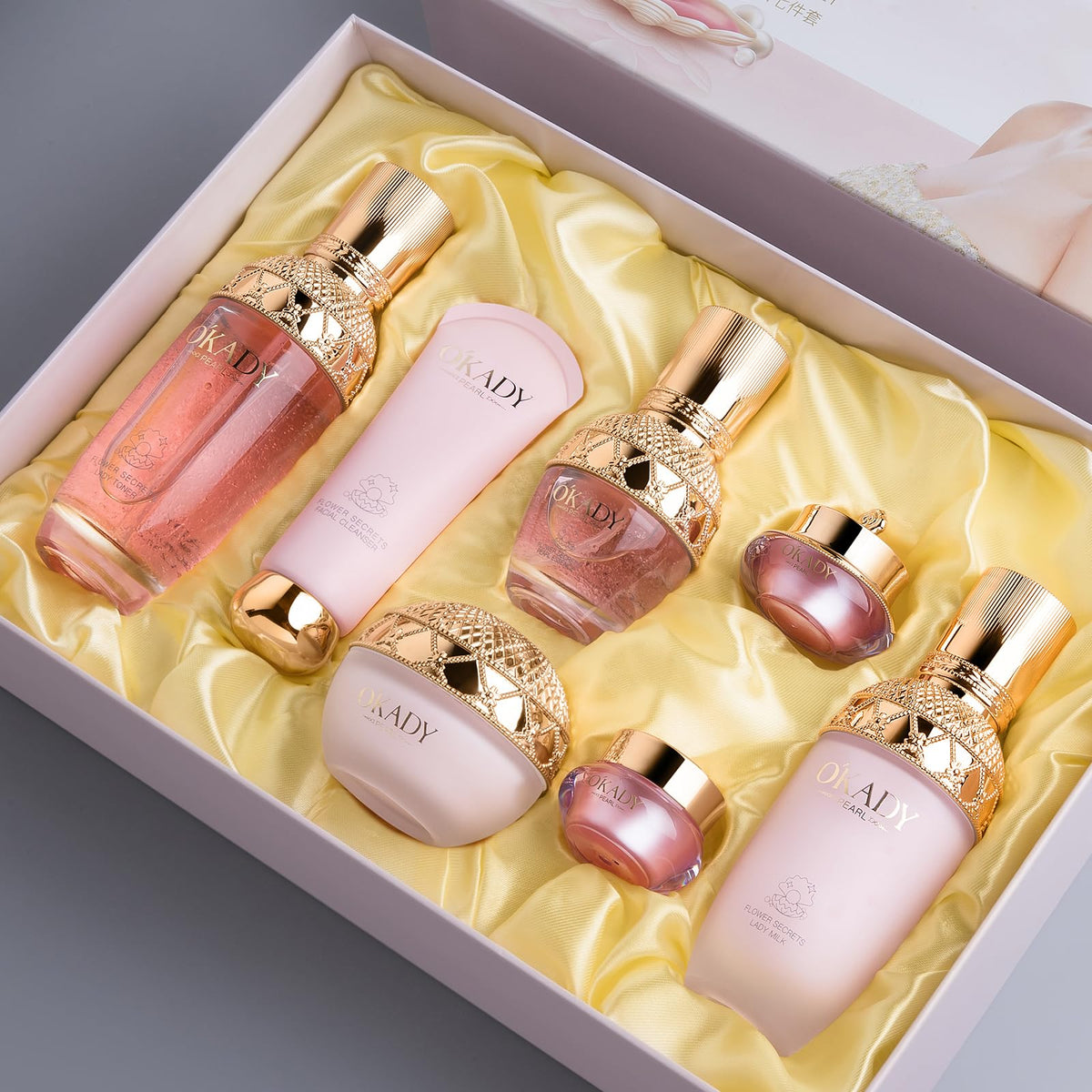 Luxury 7 in 1 Anti Aging Skin Care Set for Women Cleanser - AESTHTANY Official Imagery - 3