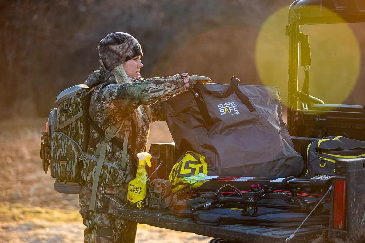 Hunters Specialties Scent A Way Scent Safe Deluxe Travel - Hunters Specialties Official Imagery - 6