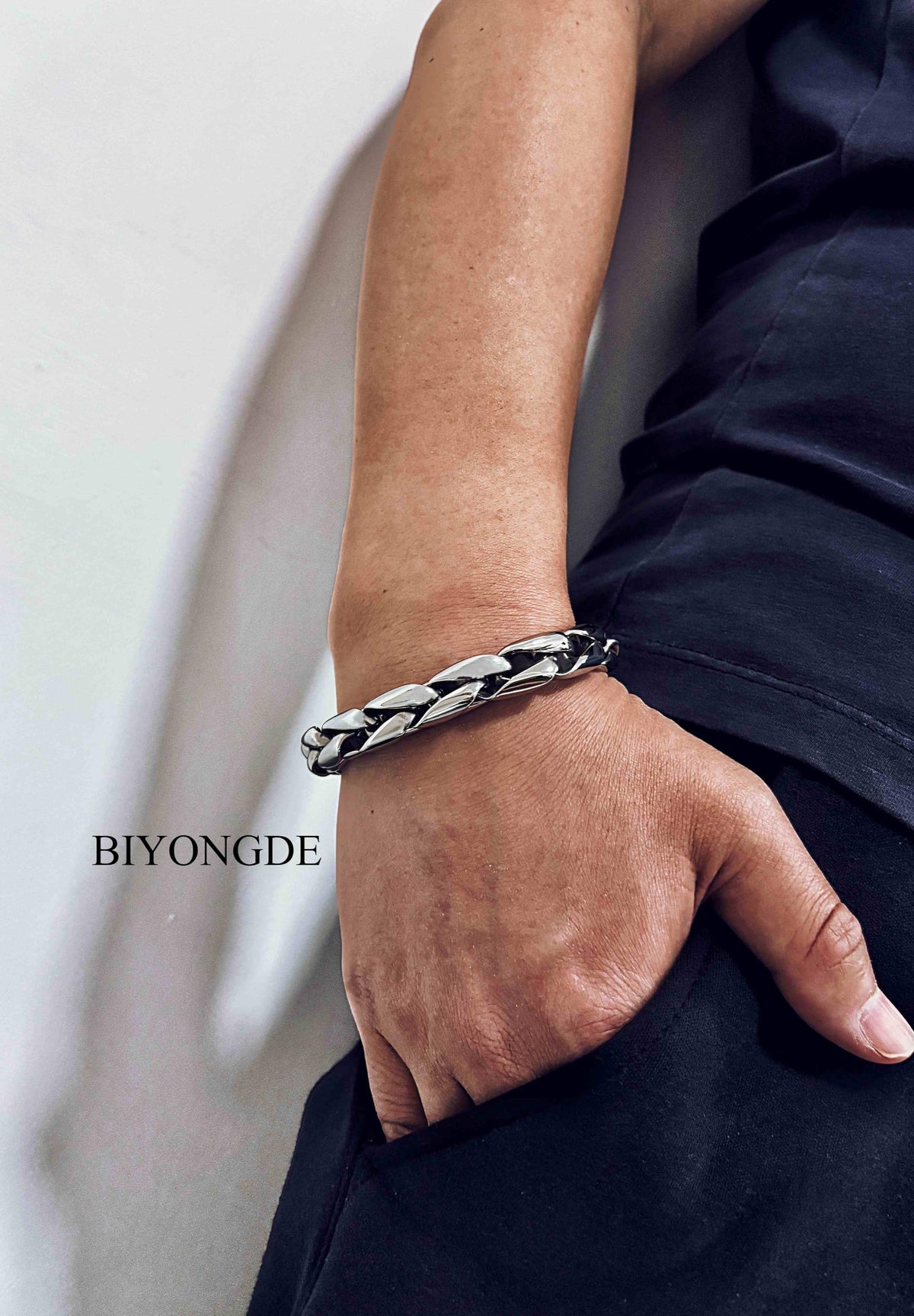 Mens Stainless Steel Heavy Duty Link Chain Bracelet Chunky - BIYONGDE Official Imagery - 3