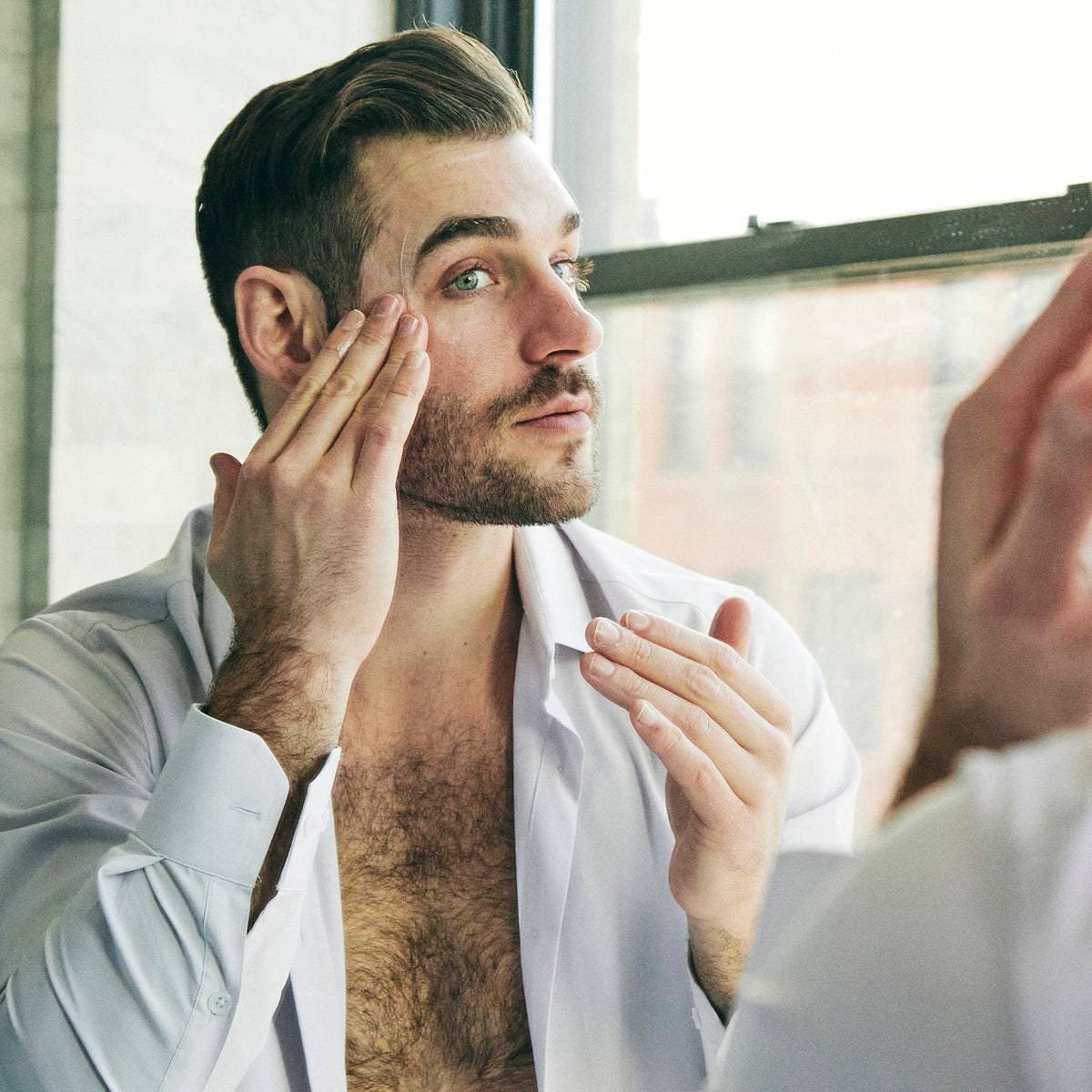 Brickell Men s Complete Defense Anti Aging Routine Night - Brickell Men's Products Official Imagery - 6