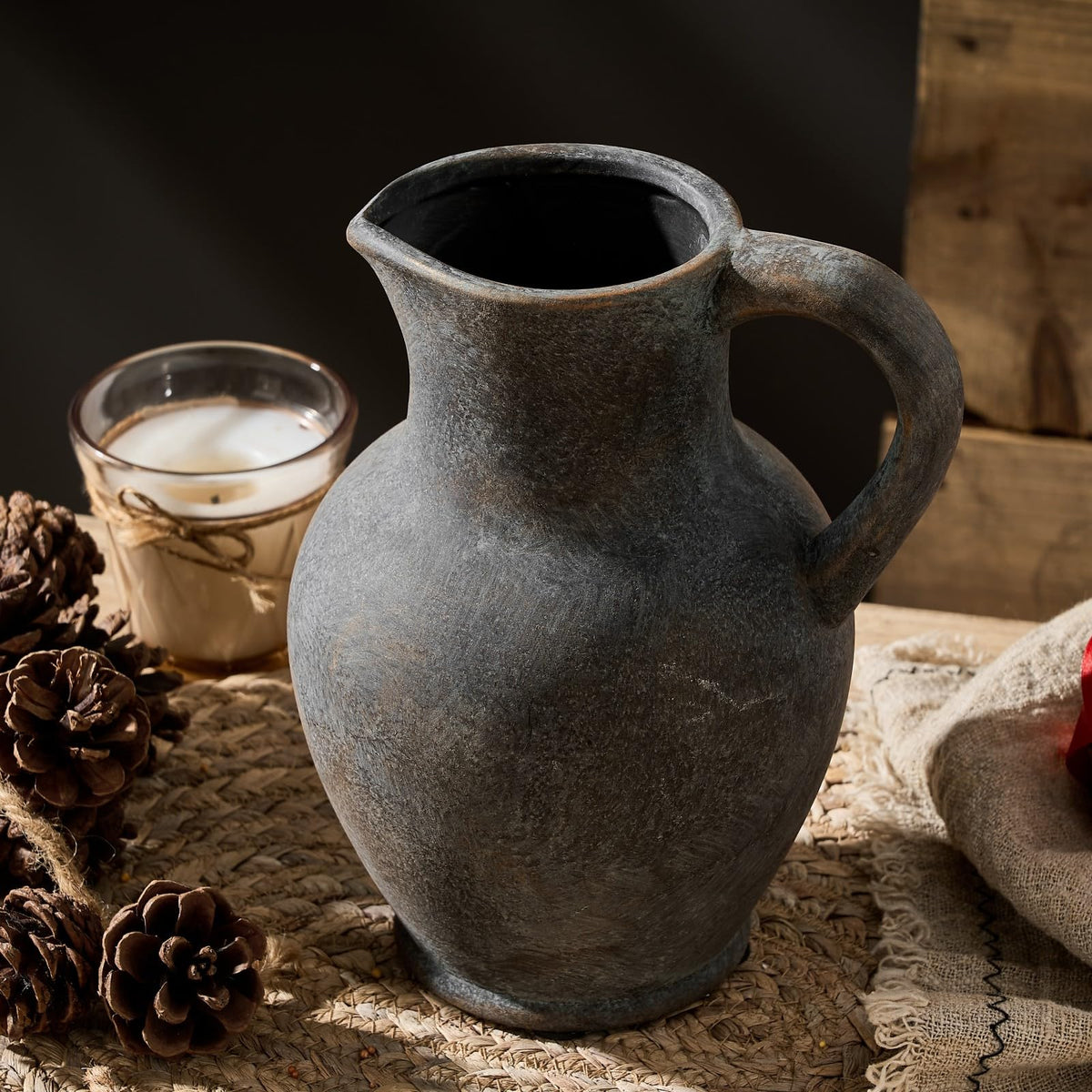SIDUCAL Ceramic Rustic Farmhouse Vase with Handle Terracotta - SIDUCAL Official Imagery - 5