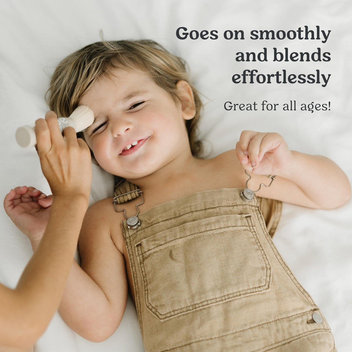 Roe Wellness SPF 50 Powder Sunscreen Mineral Based Non Toxic - Roe Wellness Official Imagery - 5