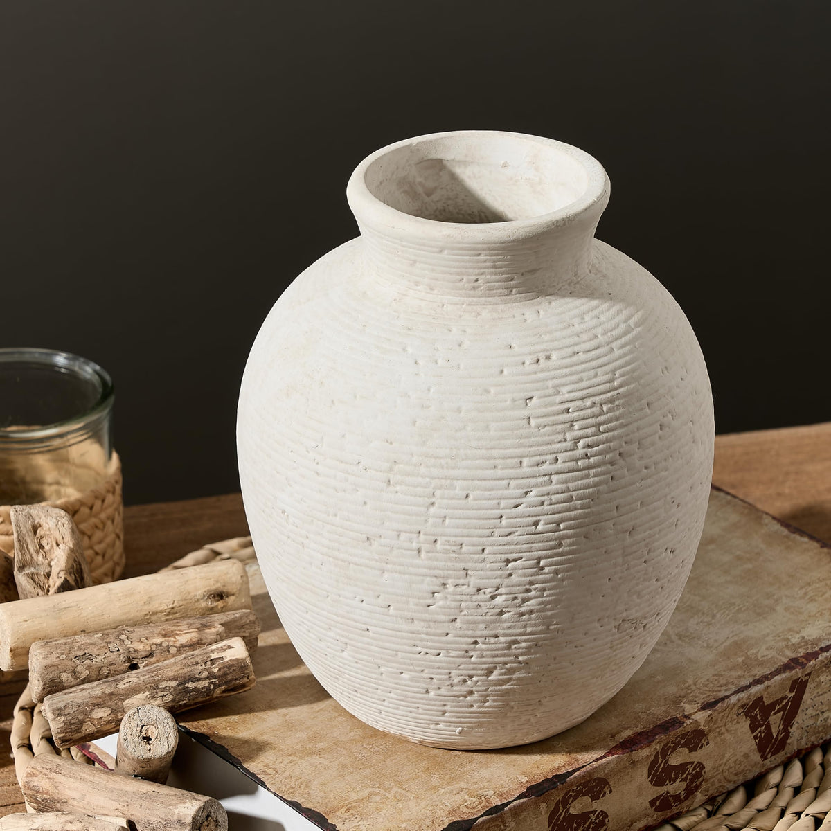 Ceramic Flower Vase Home Decor - Vanselia Official Imagery - 5