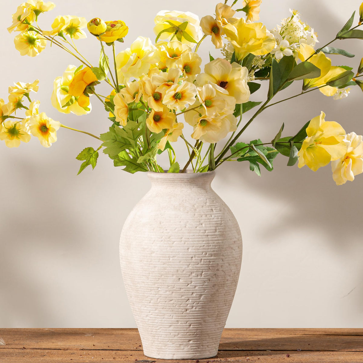 Ceramic Flower Vase Home Decor - Vanselia Official Imagery - 6