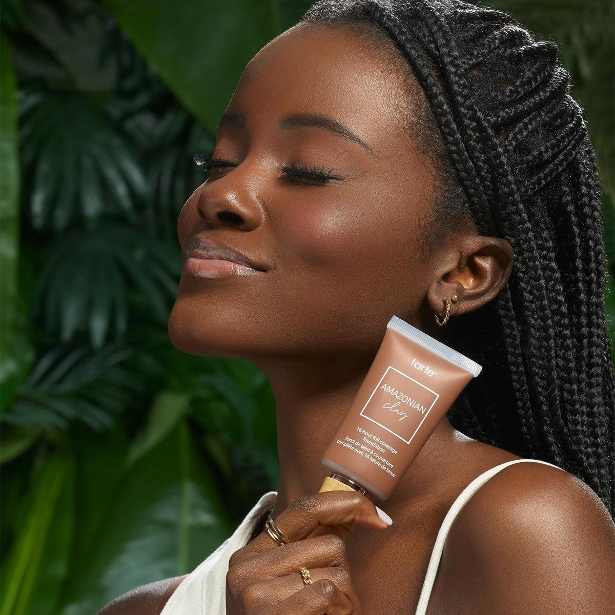 tarte Amazonian clay 16 hour full coverage foundation Matte - tarte Official Imagery - 6