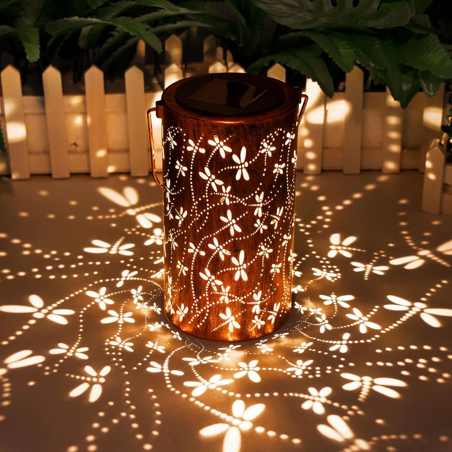 DIBIEECN outdoor solar lanterns with floral design, perfect Mother’s Day or birthday gifts for grandma and mom.