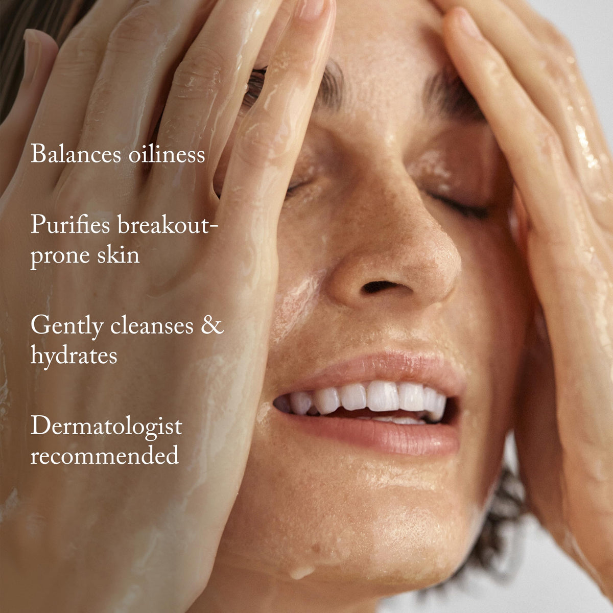 True Botanicals Clear Nourishing Cleanser Oily Acne Prone - True Botanicals Official Imagery - 4