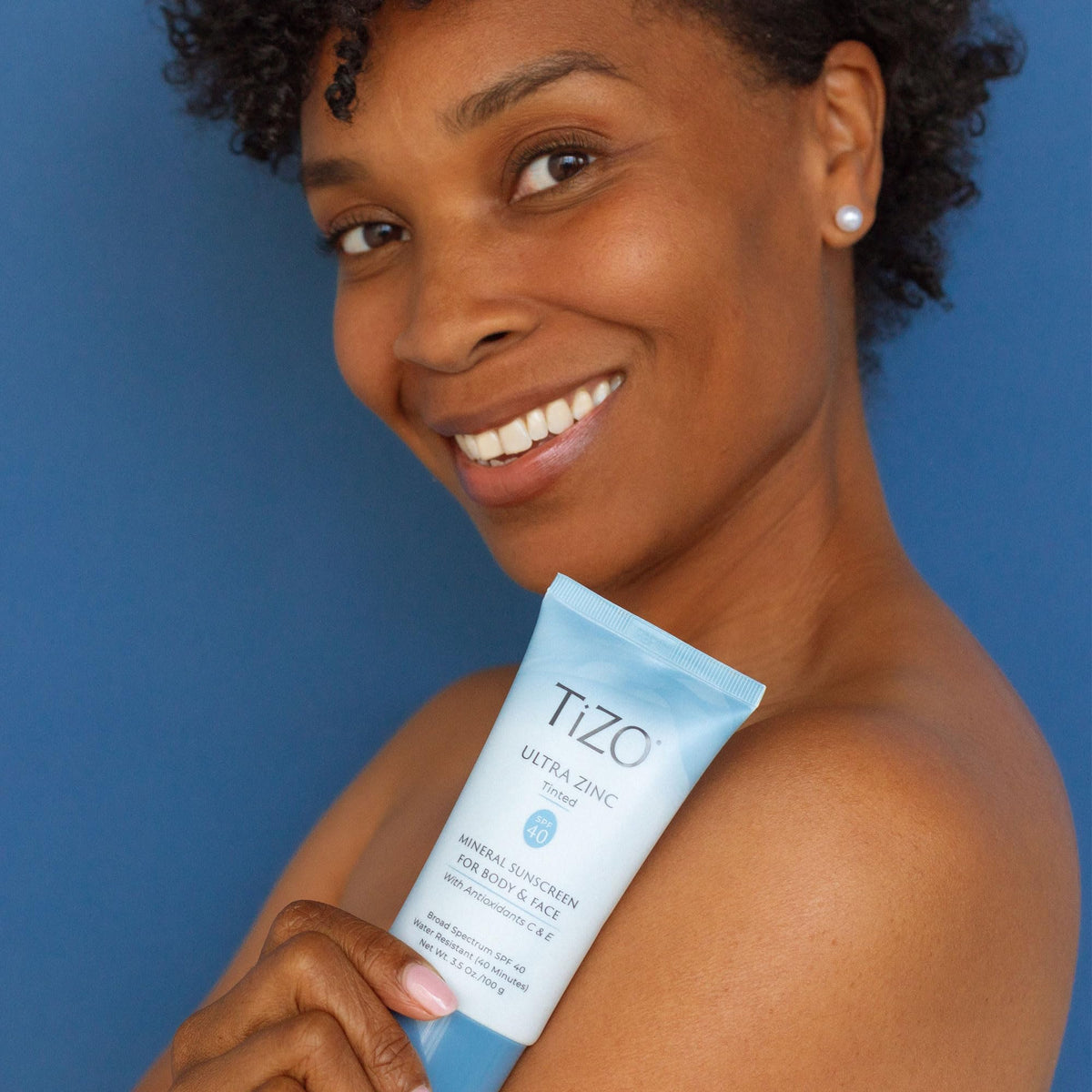 TIZO Ultra Zinc Body Face Sunscreen Tinted SPF 40 3 5 oz - TIZO Official Imagery - 4