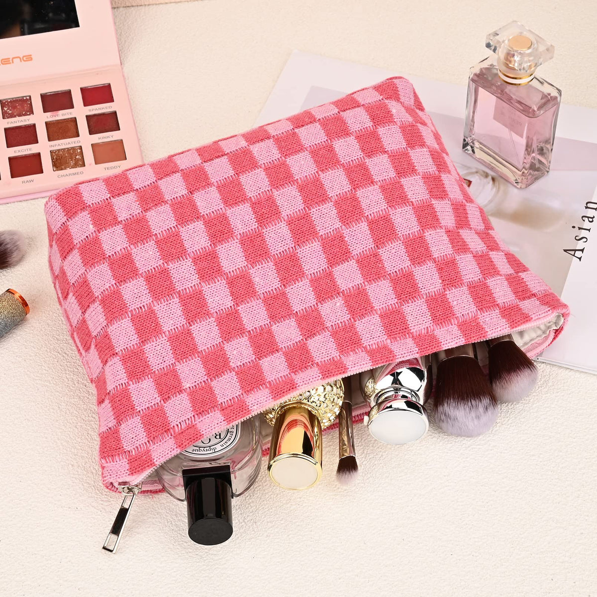 SOIDRAM 2 Pieces Makeup Bag Large Checkered Cosmetic Bag - SOIDRAM Official Product Imagery - 6