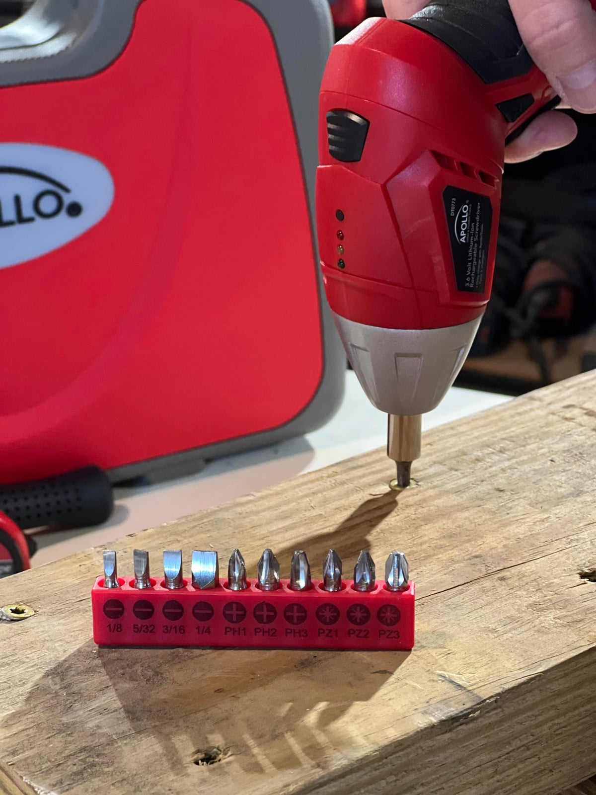 Apollo Tools 135 Piece Household Tool Set Red DT0773 - Apollo Official Imagery - 4