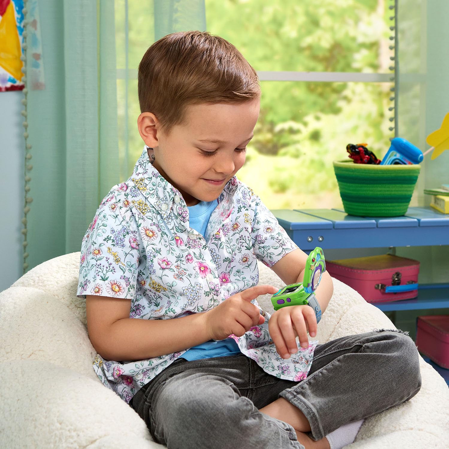 VTech Toy Story 5 Buzz Lightyear Learning Watch - View 10