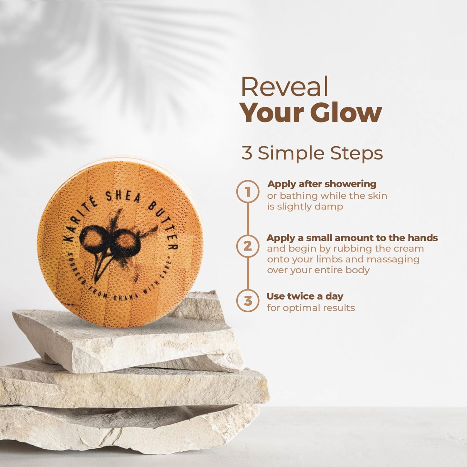 Karité Shea Butter Lip Balm with shea butter for intense moisturizing and repair of dry, cracked lips.