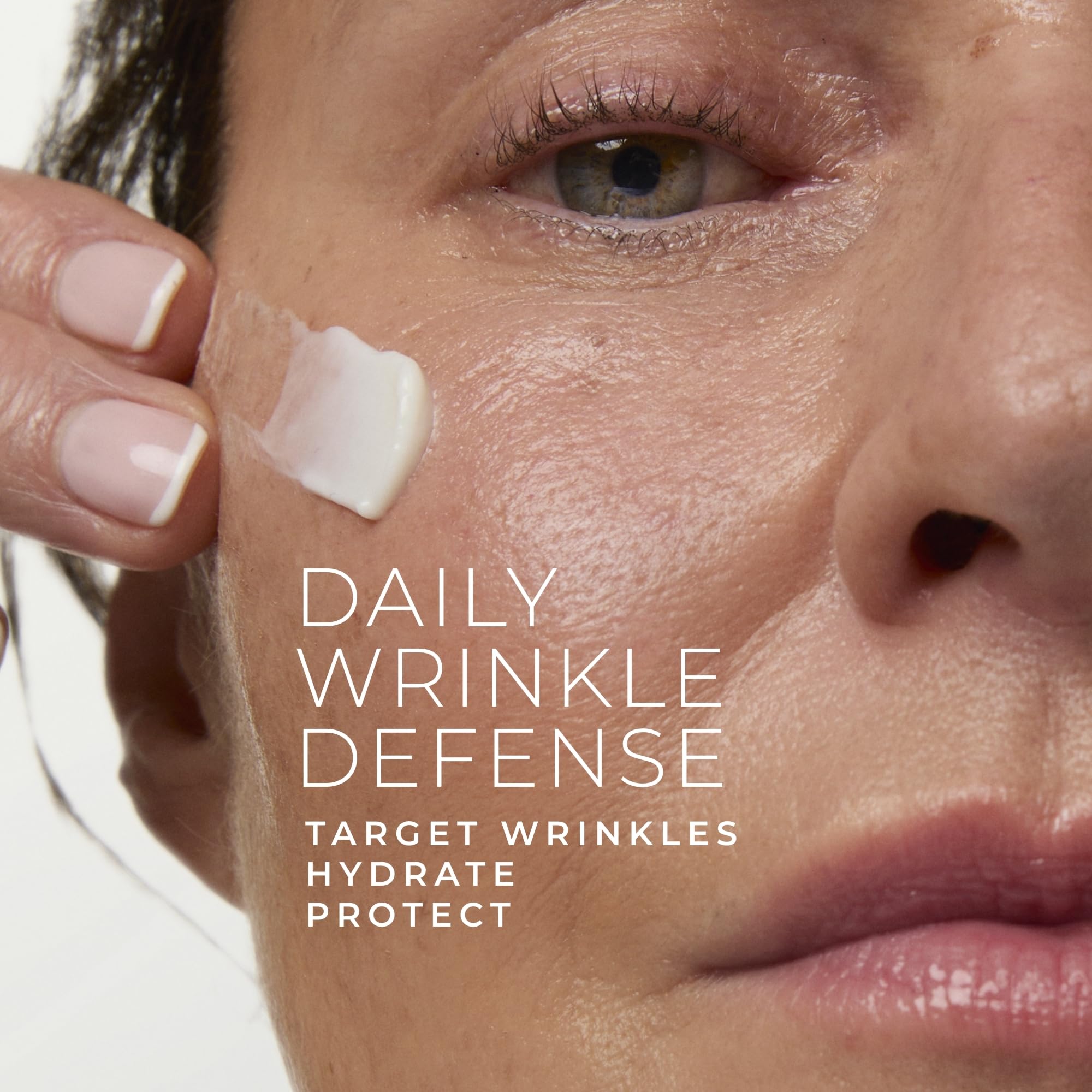 RoC Retinol Correxion Deep Wrinkle Daily Face Moisturizer - RoC Official Imagery - 4