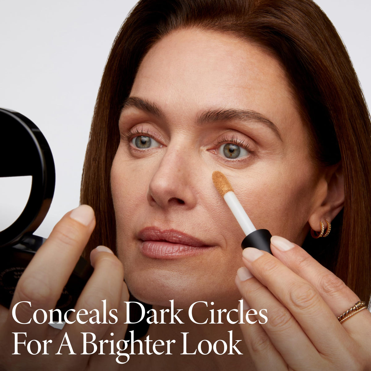 LAURA GELLER Ideal Fix Eye Concealer for Mature Skin Light - LAURA GELLER NEW YORK Official Imagery - 6