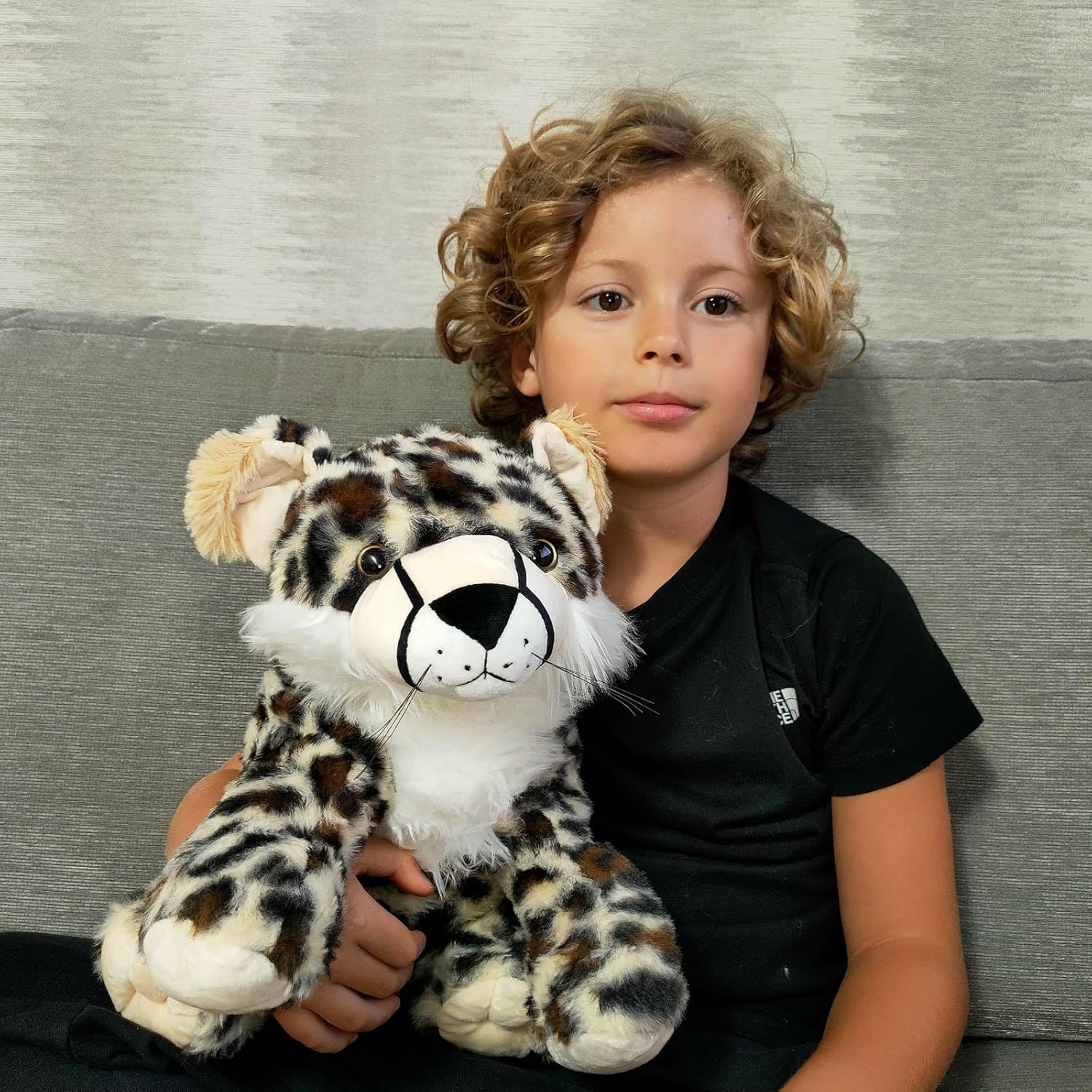 MorisMos 5-piece cheetah stuffed animal set including 14-inch cheetah mommy and four baby cheetahs, soft plush toys for children