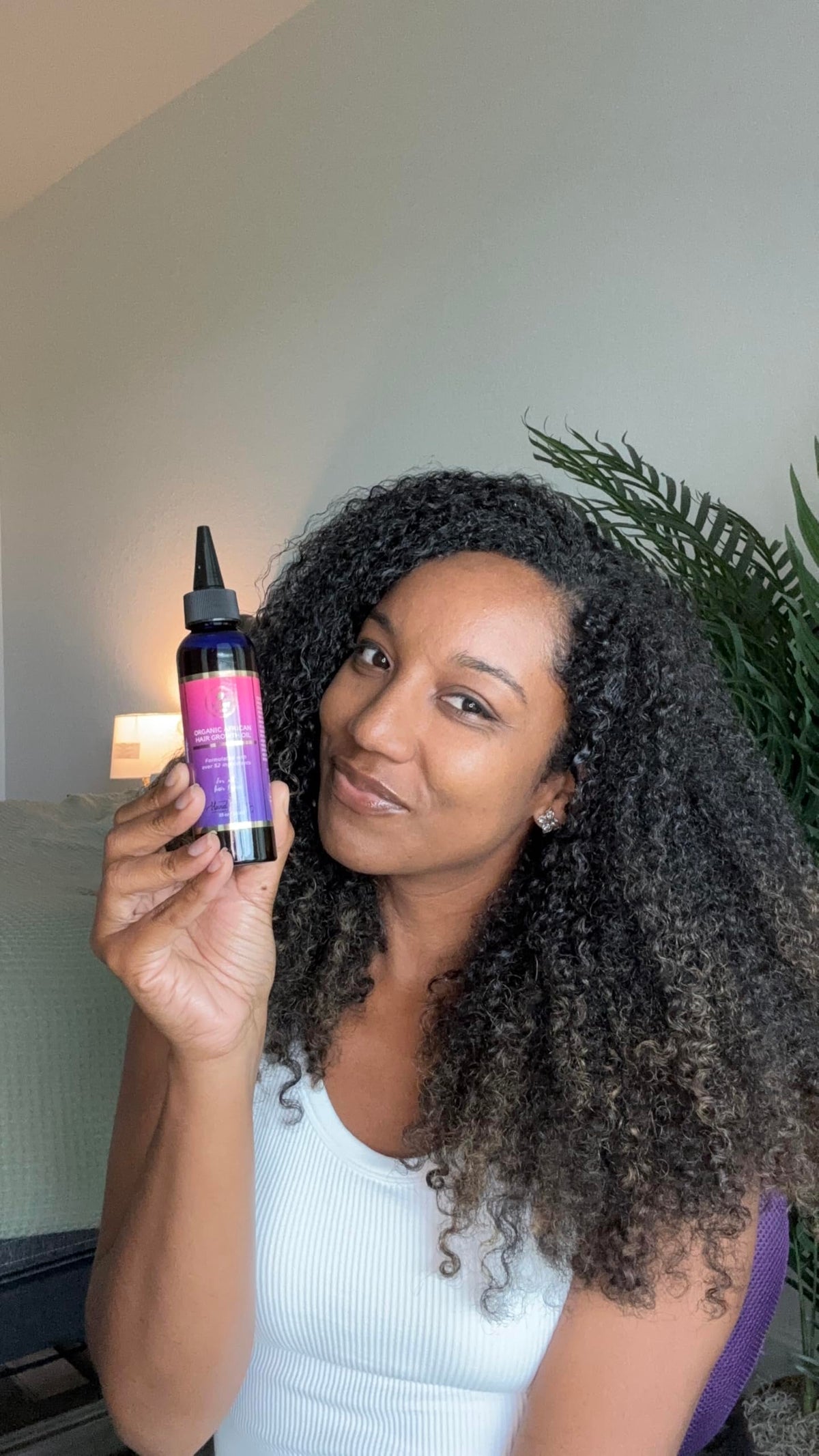 Chebe Hair Growth Oil 52 in 1 Scalp stimulator for Rapid and - MAKOF BEAUTY Official Imagery - 5