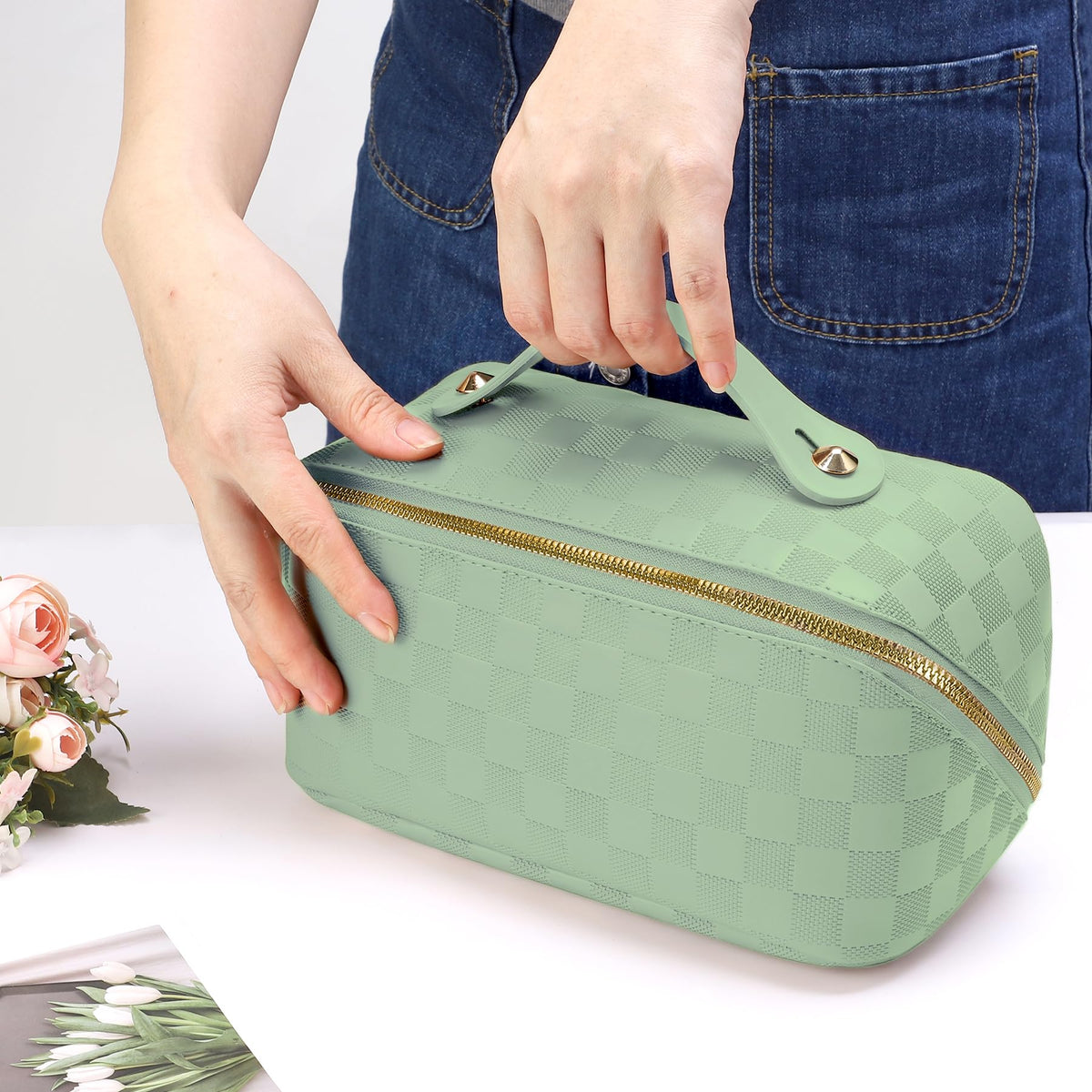 ALEXTINA Travel Makeup Bag PU Leather Cosmetic Bag Green - ALEXTINA Official Imagery - 8
