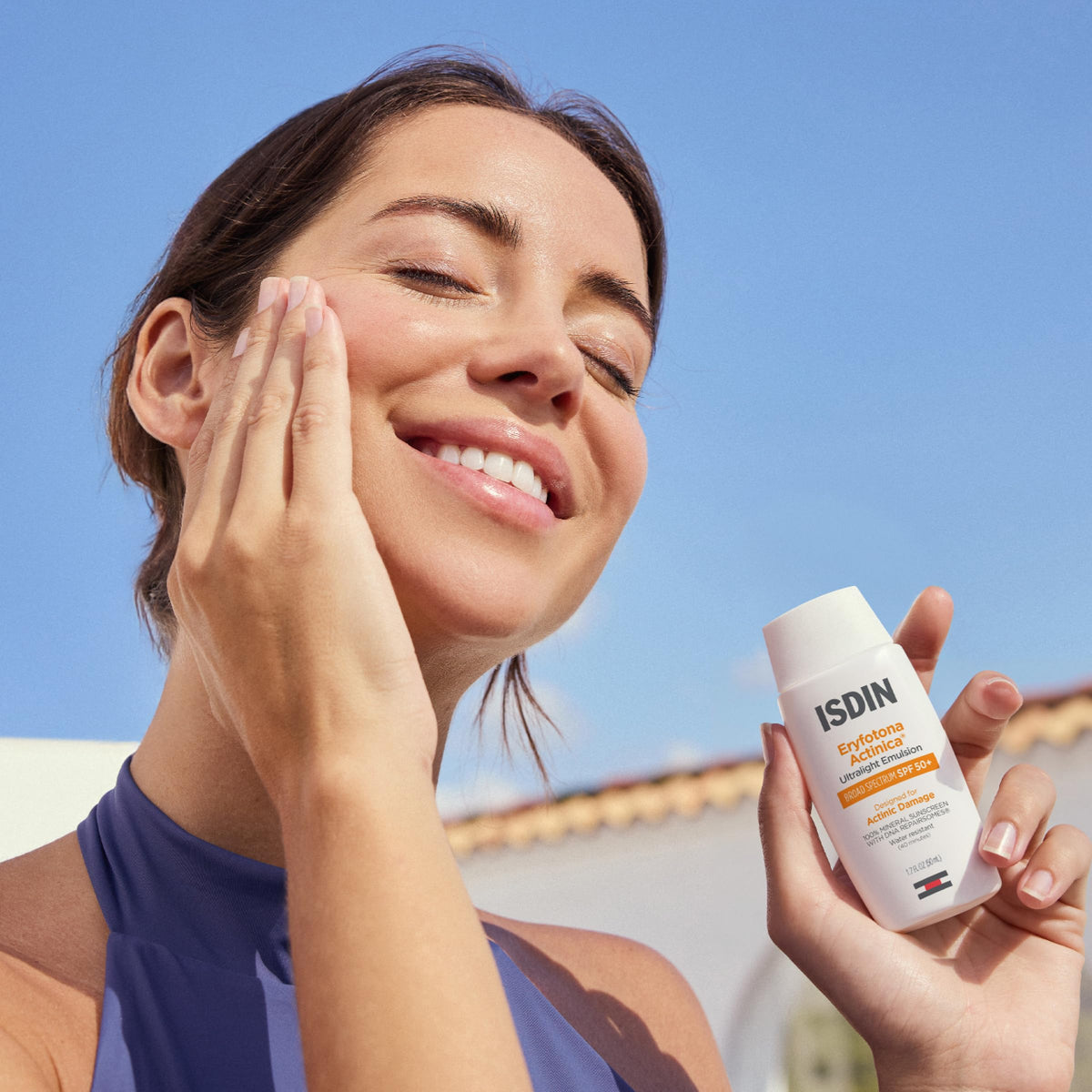 ISDIN Eryfotona Actinica Mineral Face Sunscreen SPF 50 No - Premium Selection Official Imagery - 3