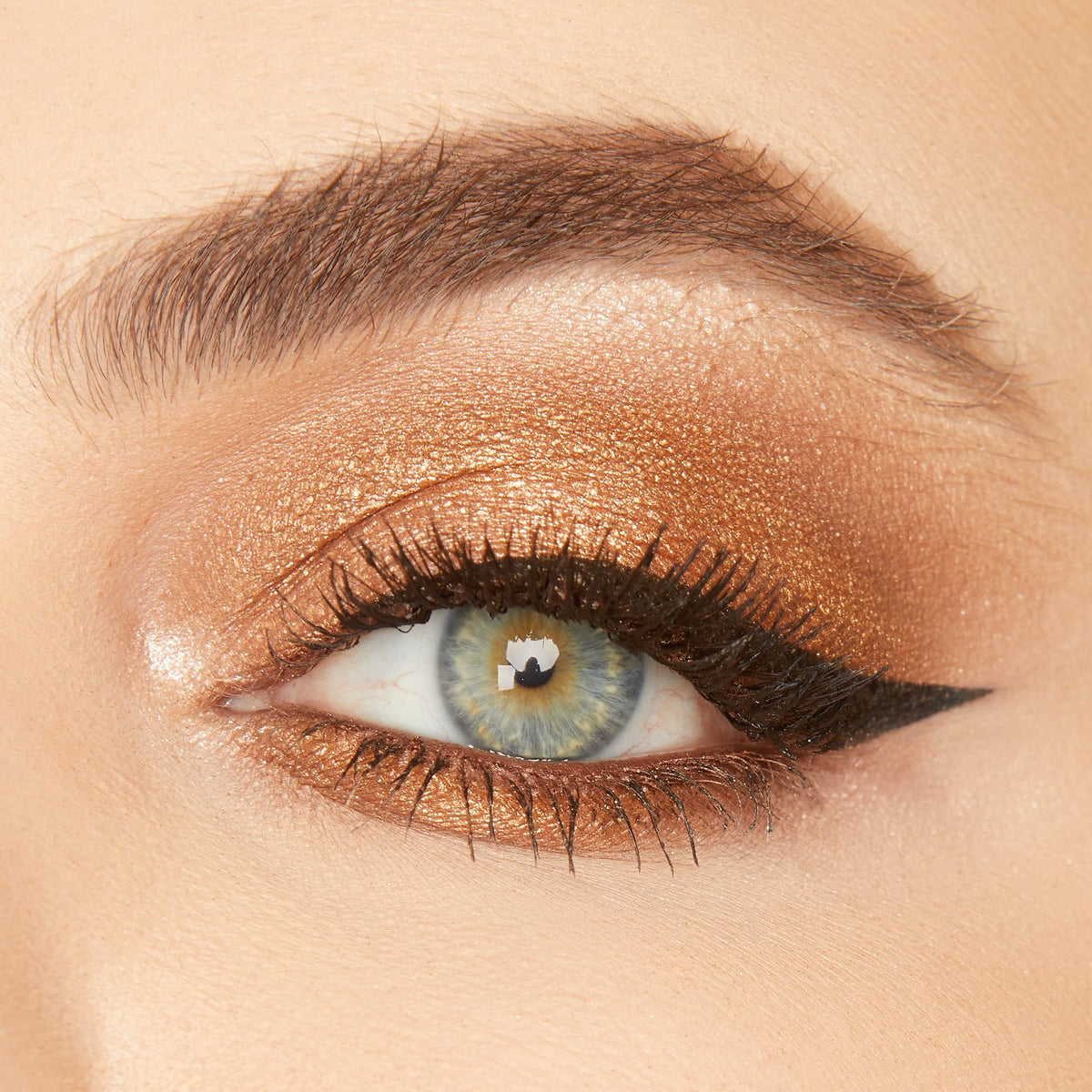 tarte double take eyeliner 2 in 1 Pencil Eyeliner for Bold - tarte Official Imagery - 3