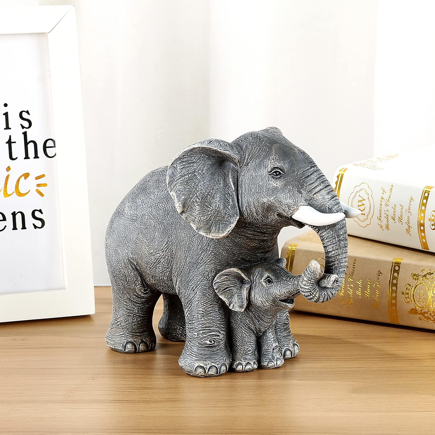 Ylncicn elephant statue decor for women, featuring a detailed elephant figurine suitable as a thoughtful mom gift or home decoration.
