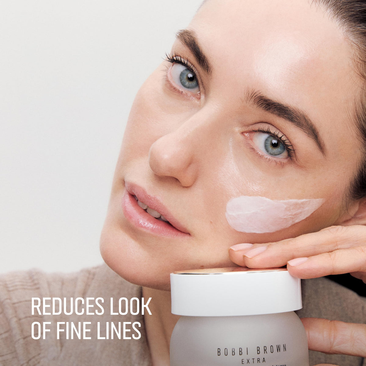 Bobbi Brown Extra Repair Moisture Cream Intense - Premium Selection Official Imagery - 4