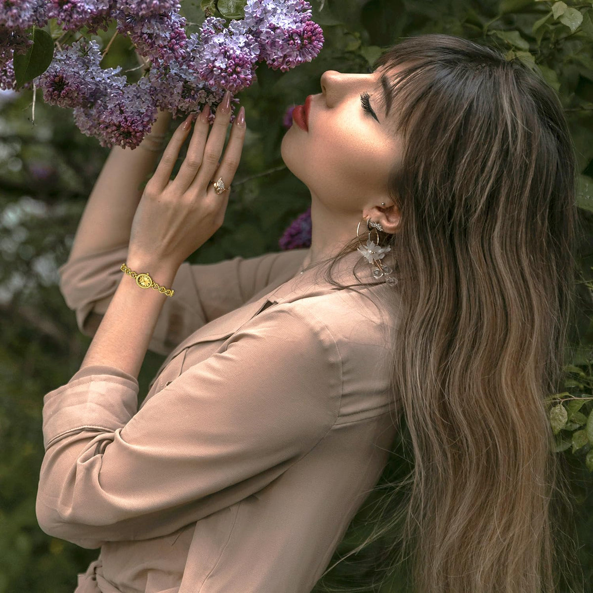 Diaofendi Petite Gold Watches for Women Vintage Bracelet - Diaofendi Official Imagery - 5