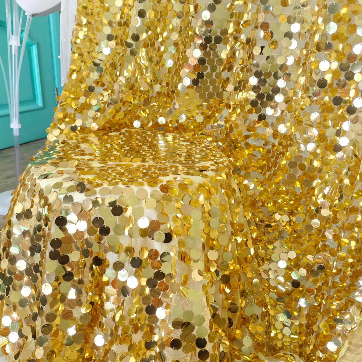 Large Payatte 18MM Sequin Backdrop Curtains Light Gold - TCBESTO Official Imagery - 5