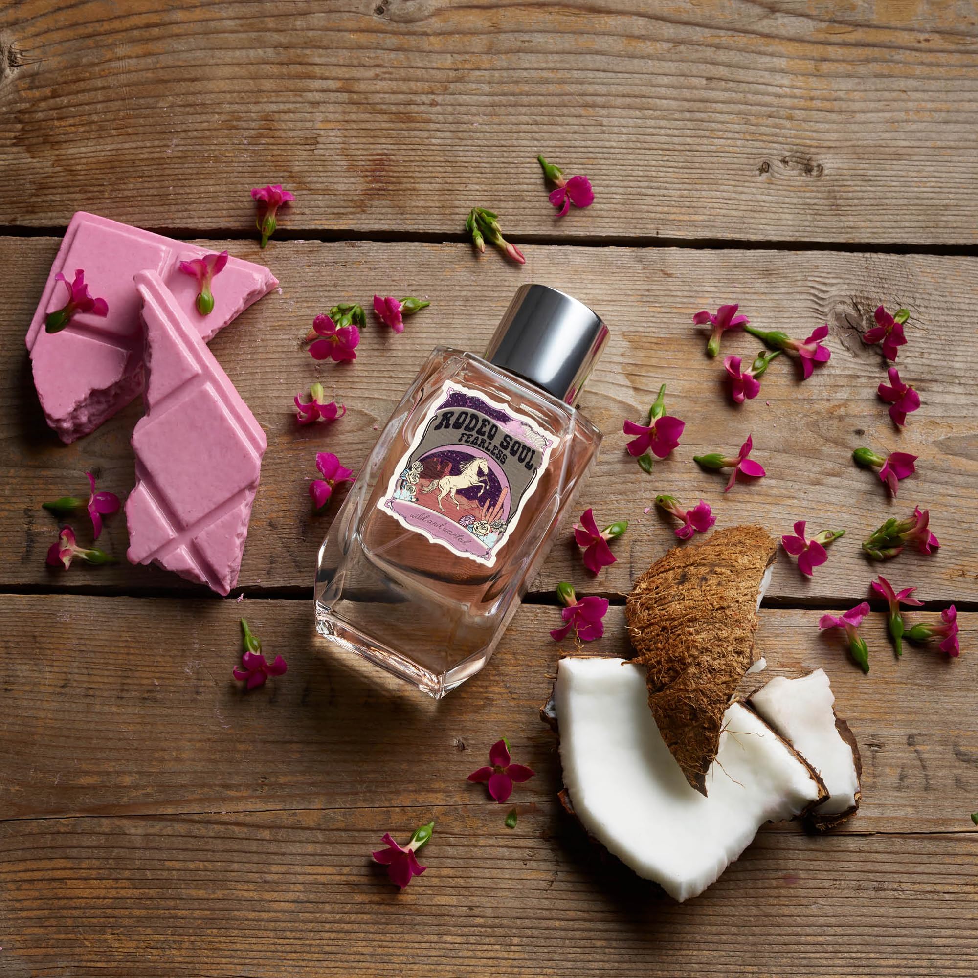 Tru Western Rodeo Soul Fearless Women s Eau de Parfum Spray - Tru Fragrance Beauty Official Imagery - 3