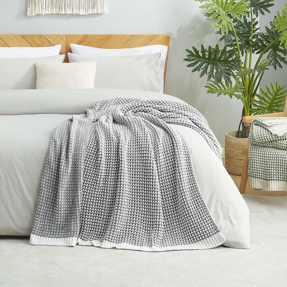 Am lie Home Chenille Knit Throw Blanket for Bed Decor Gray - Amélie Home Official Imagery - 7