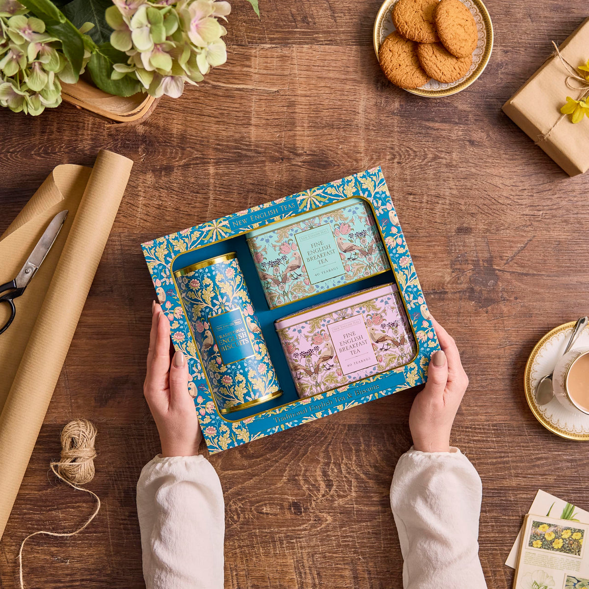 New English Teas Song Thrush British Tea Cookies Gift Set - New English Teas Official Imagery - 4