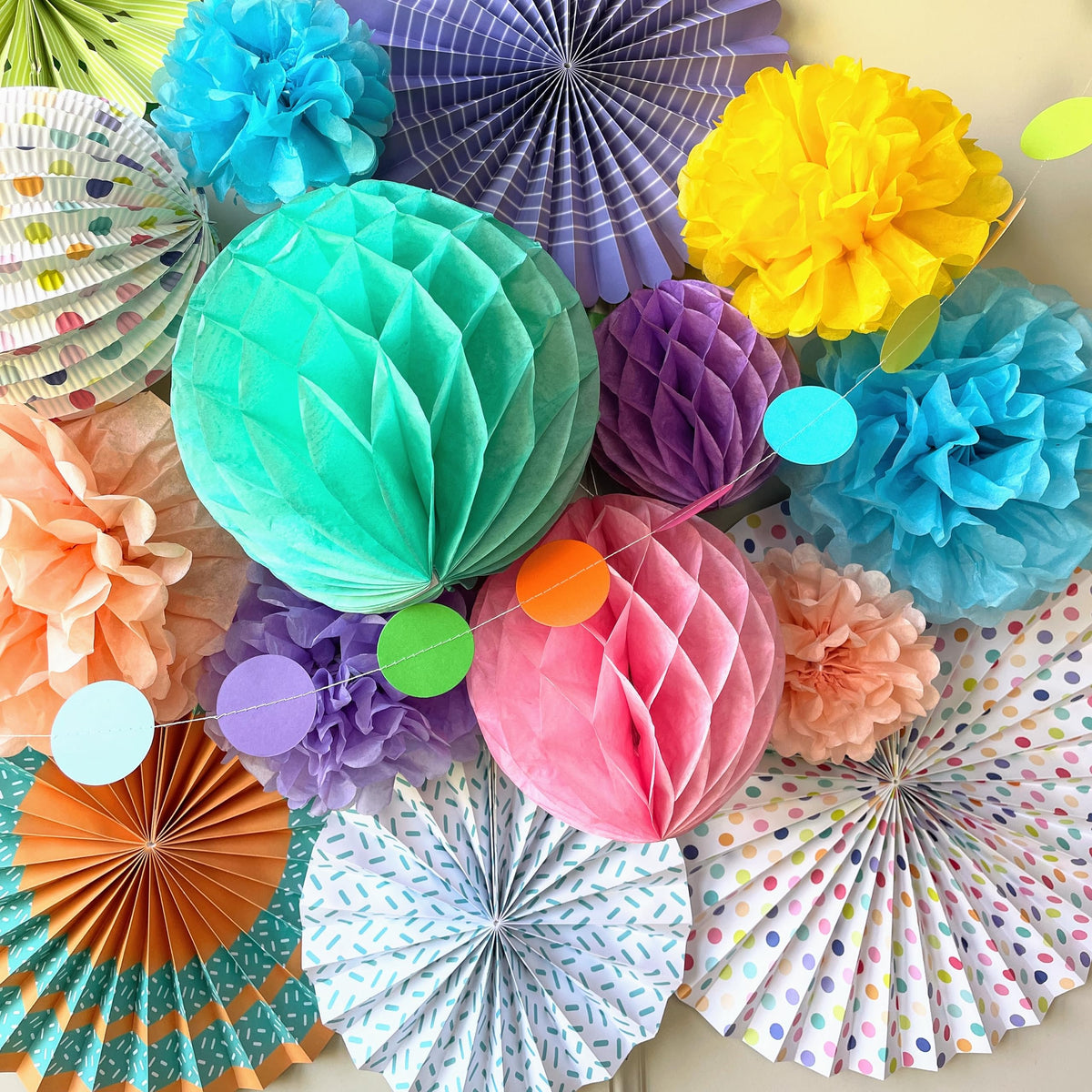 PapaKit Premium Paper Decoration Set - PapaKit Official Imagery - 5