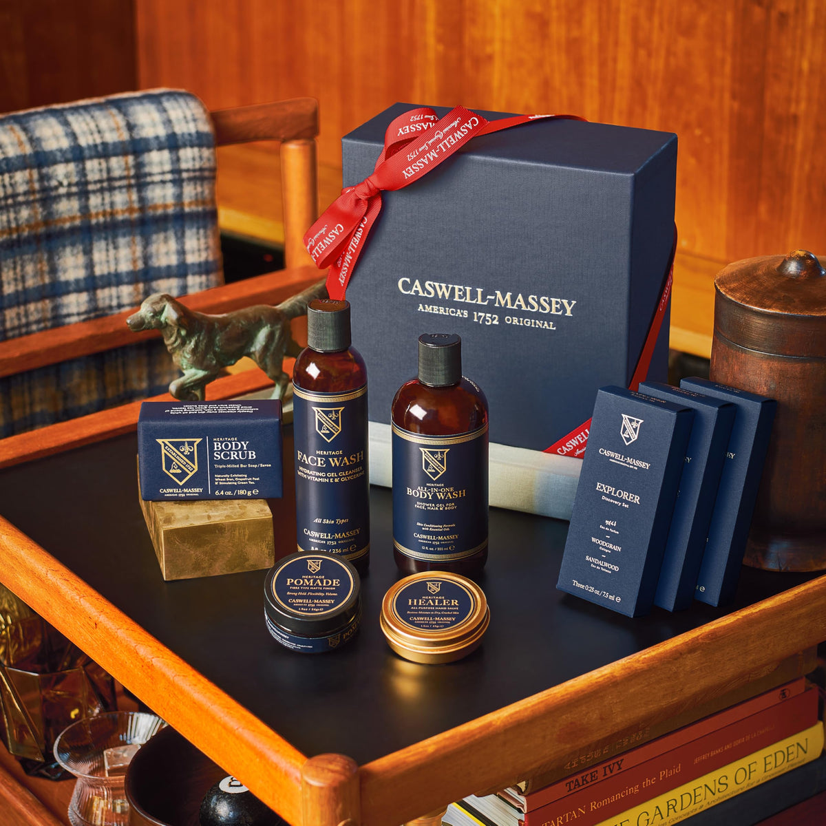 Caswell Massey Premium Heritage Grooming Gift Set - Caswell-Massey Official Imagery - 4