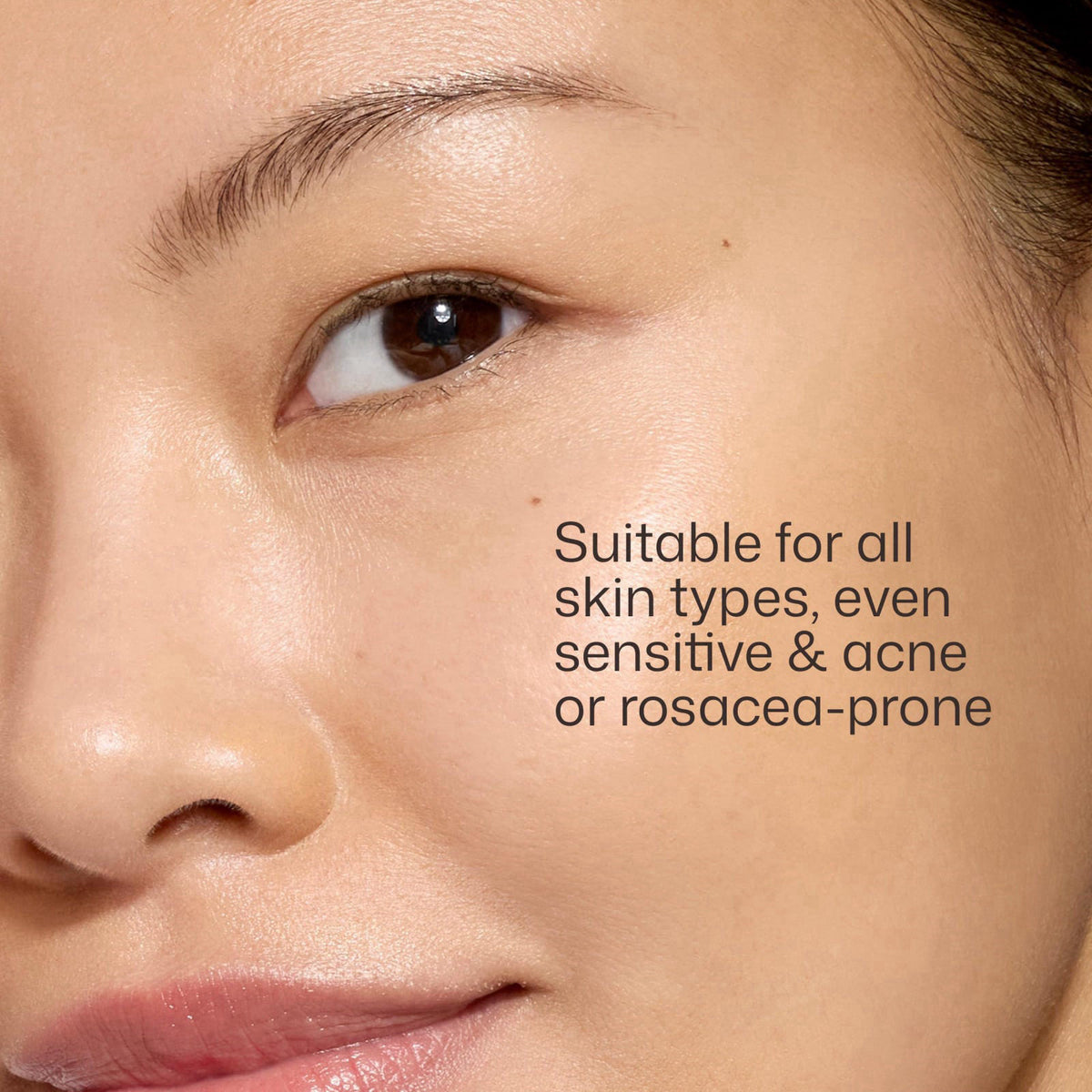 EltaMD UV Clear Face Sunscreen with Zinc Oxide, Oil-Free, SPF 46 and SPF 50 – alternate angle