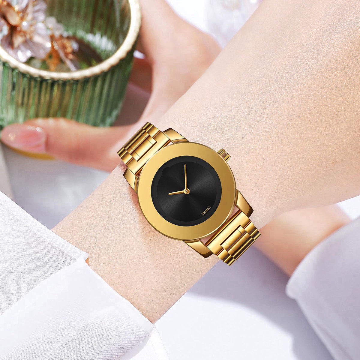 Gosasa Unisex Stainless Steel Quartz Watch Diamond Accents