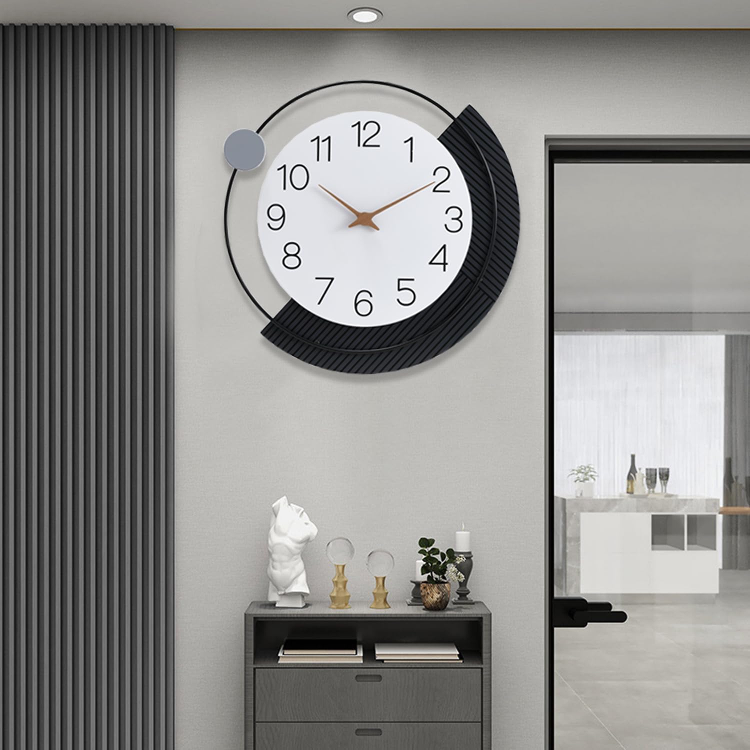 Large Dankeit decorative wall clock with silent quartz movement, battery-operated, featuring a modern design and clear clock face.