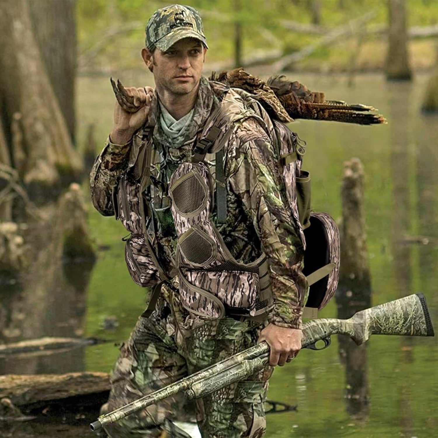 UIIHUNT lightweight turkey hunting vest with seat and game pouch, featuring multiple pockets and adjustable straps for outdoor game hunting.