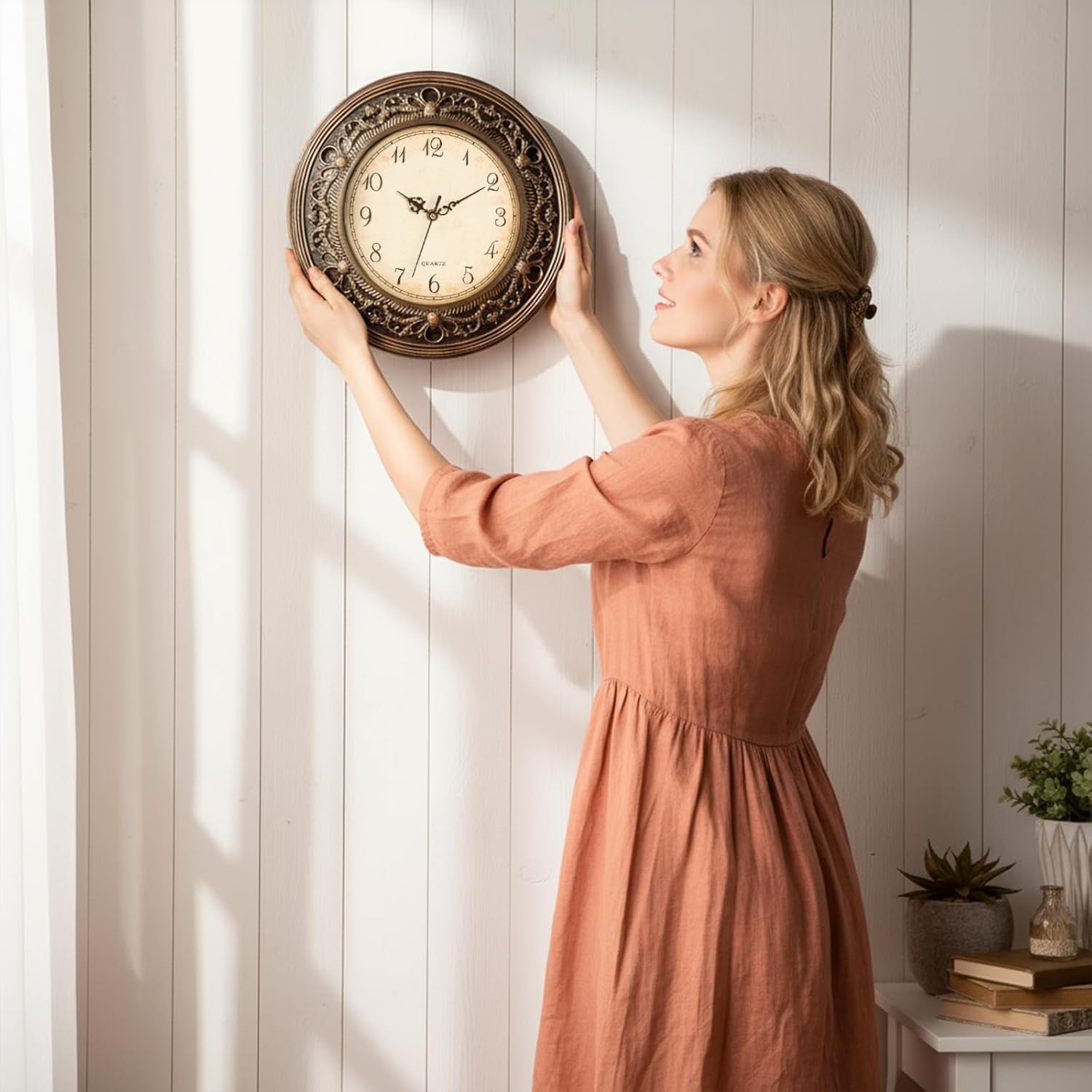 Pumtus 13-inch plastic silent wall clock with vintage round design, large battery-operated wall clock for home decor.
