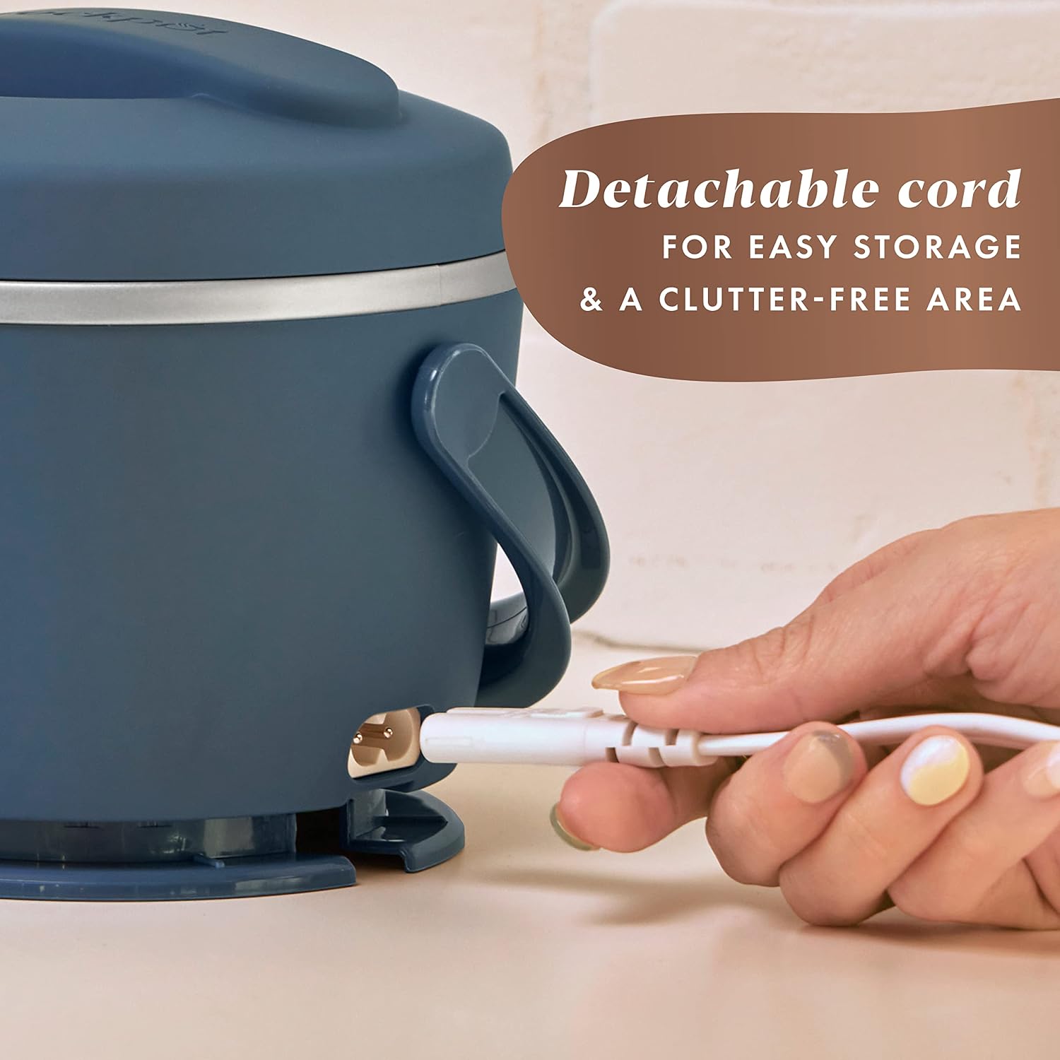 Crock-Pot 20-ounce electric lunch box in faded blue with portable food warmer for convenient meal heating