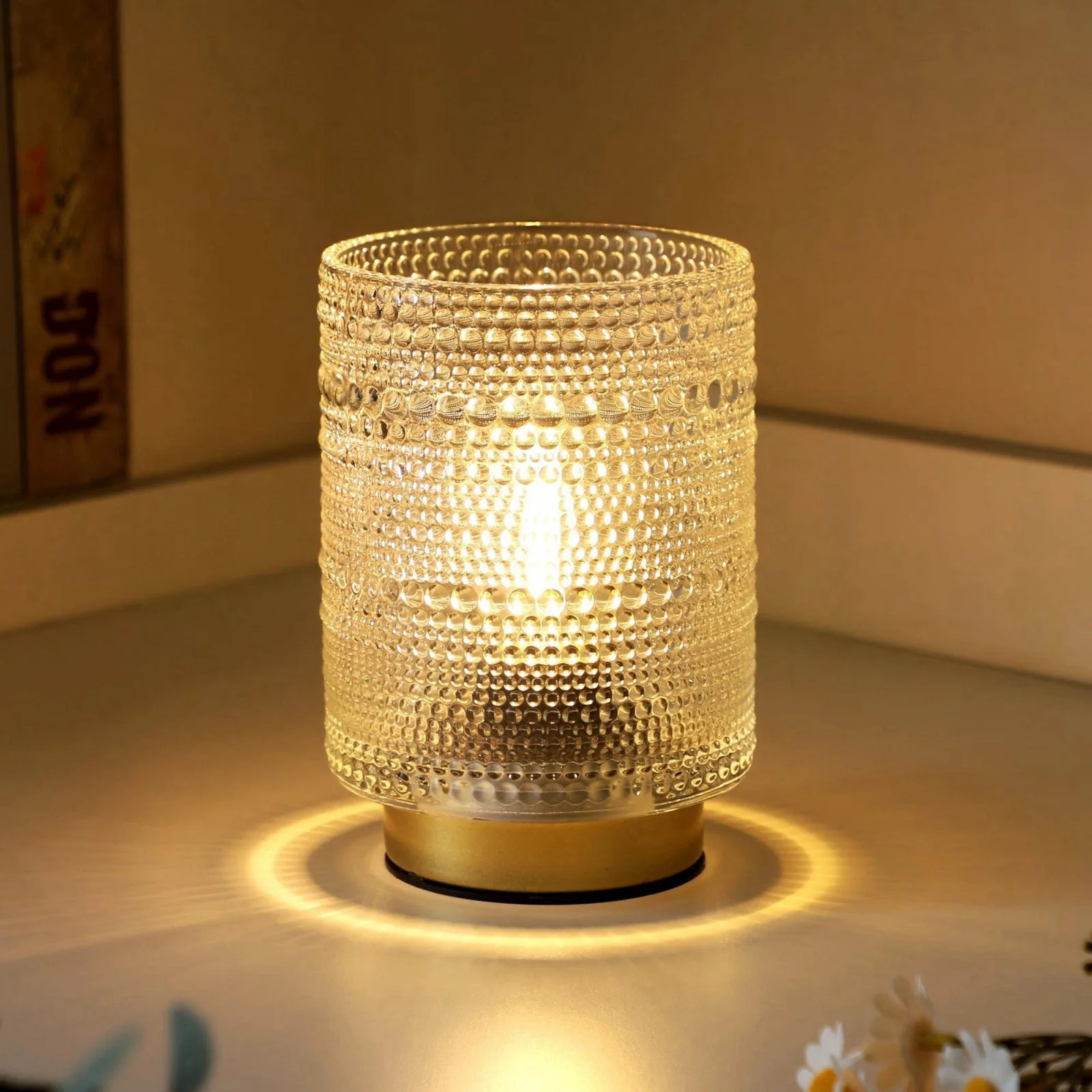 Small Battery operated Lamp with Timer for Bedside Coffee